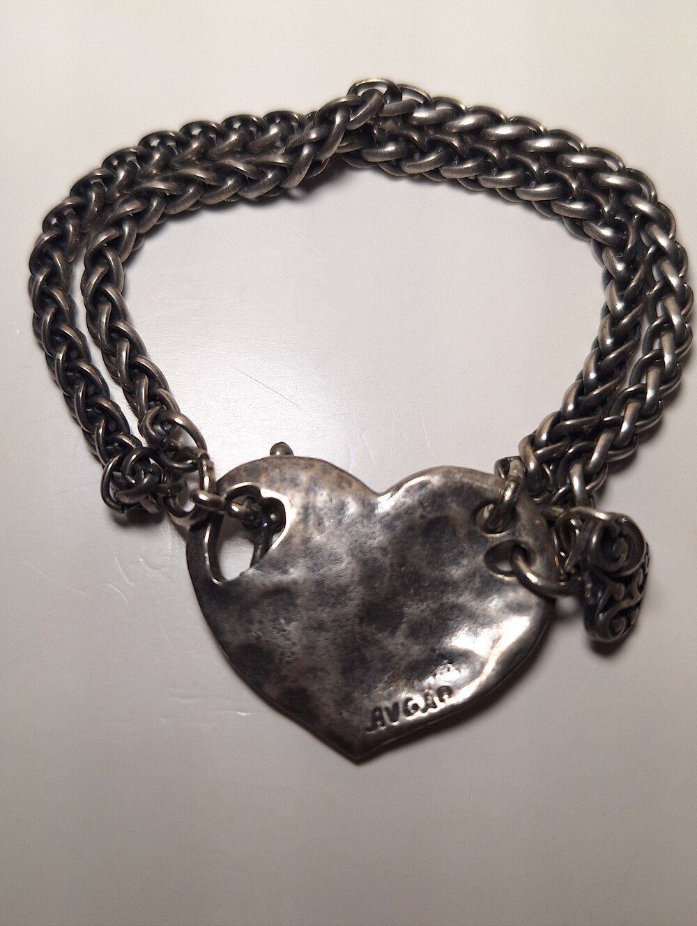 AVGAD Vintage Style Silver Tone Hammered Heart Toggle Bracelet Brutalist Art